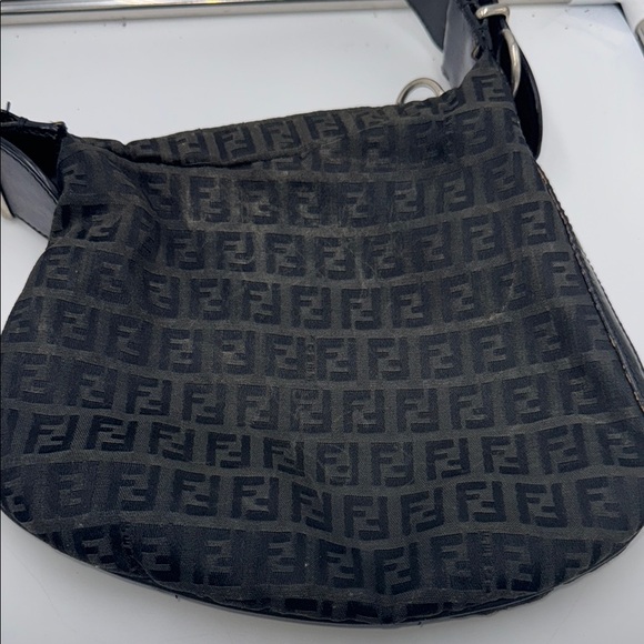 Fendi Oyster Black and Silver hardware small Shoulder Bag - Picture 3 of 16